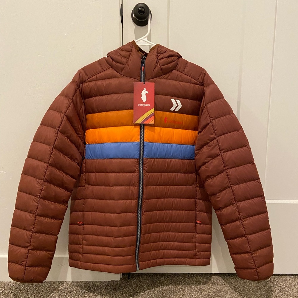 Cotopaxi Fuego Hooded Down jacket
